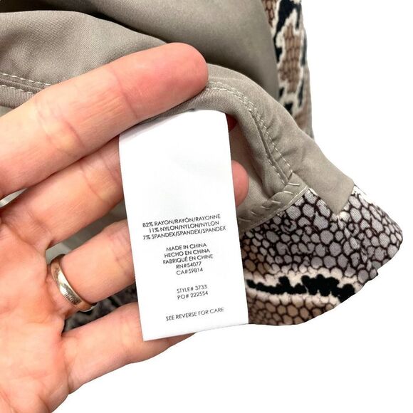 CAbi #3733 Python Blazer Snake Print Tan Gray Jacket Sz 6 - Picture 10 of 10